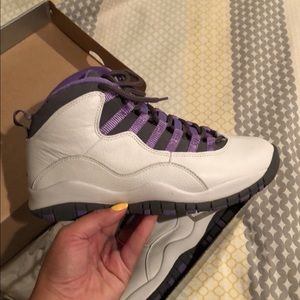 Air Jordan Ten Retro - Women’s Violet & Graphite